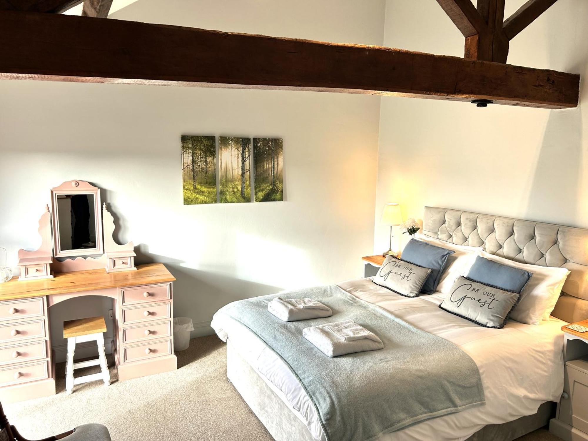 The Old Barn - Bramble Farm Holiday home *